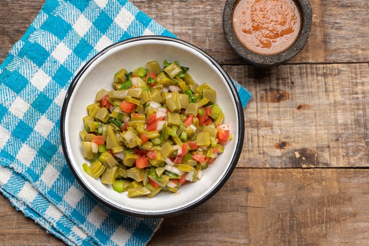 Ensalada de nopales