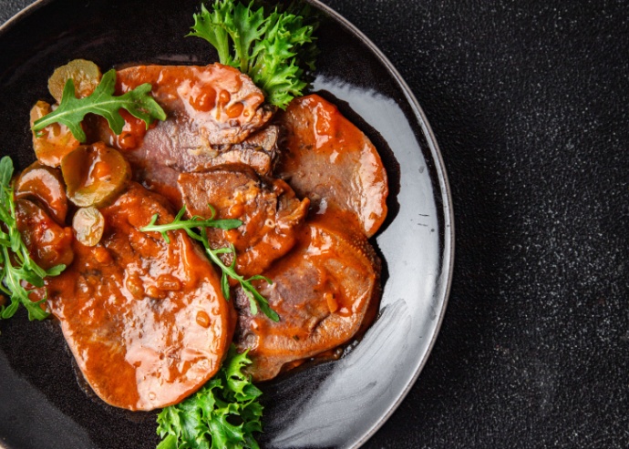 Lengua de ternera en salsa macha