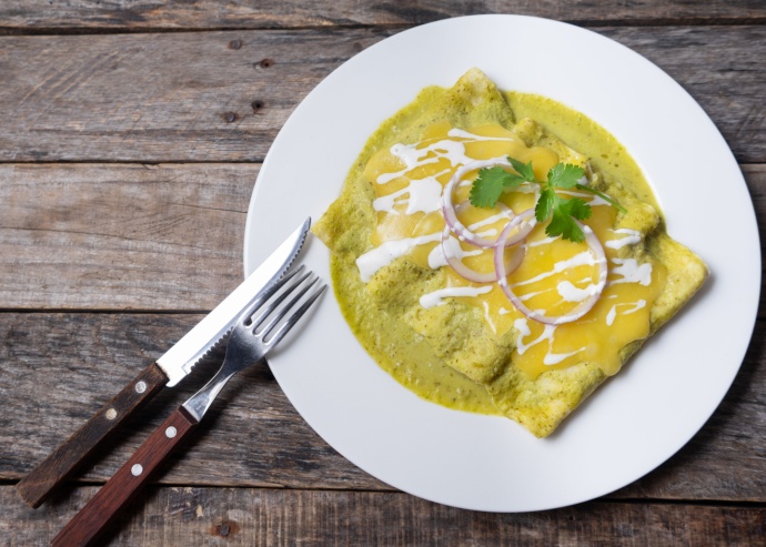 Crepas de pollo con poblano